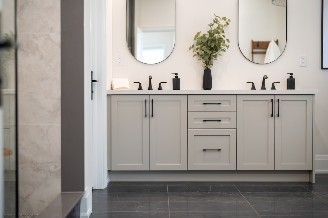 luxury bathroom design
